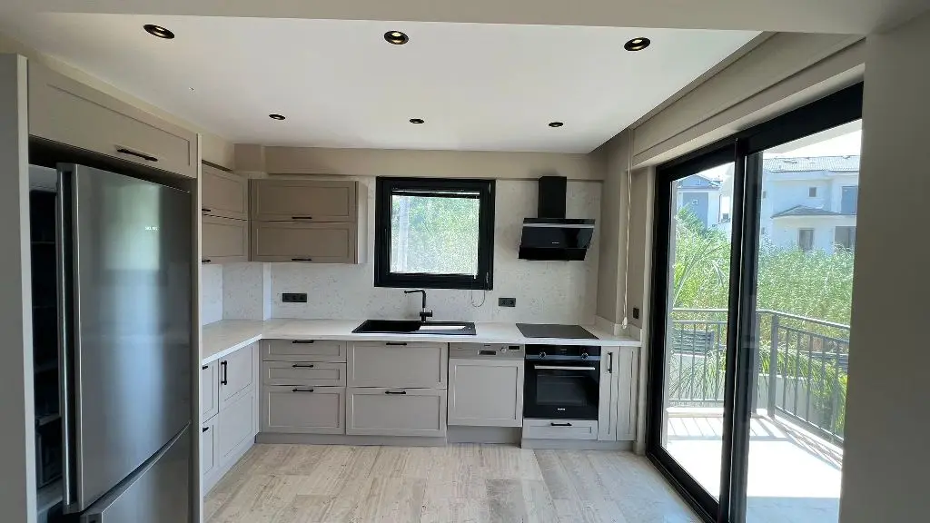 Modern kitchen